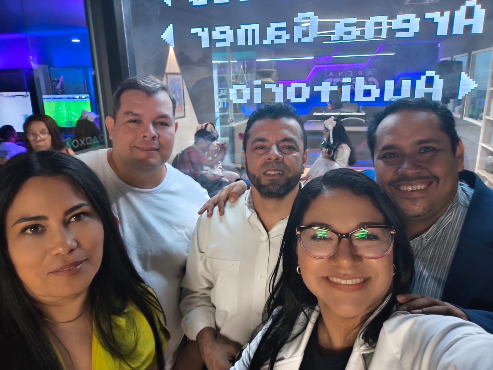 481e2562-6d95-435f-823b-ad3fe67d95d6.jpg
